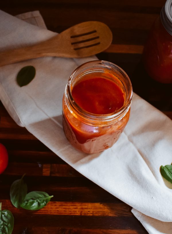 An Easy Roasted Tomato Sauce